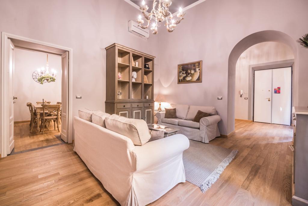 Stunning Apt 5min Walk to Duomo Florenz Exterior foto